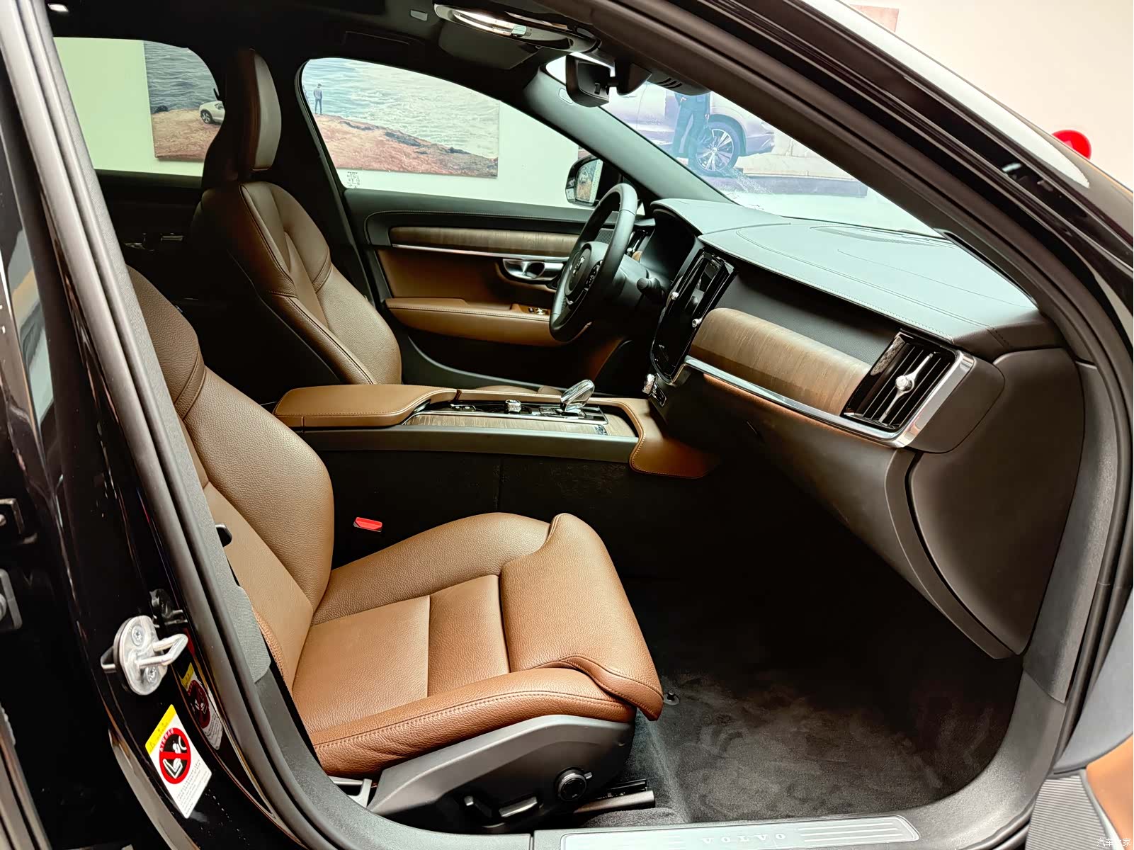 Volvo S90, 2025 4