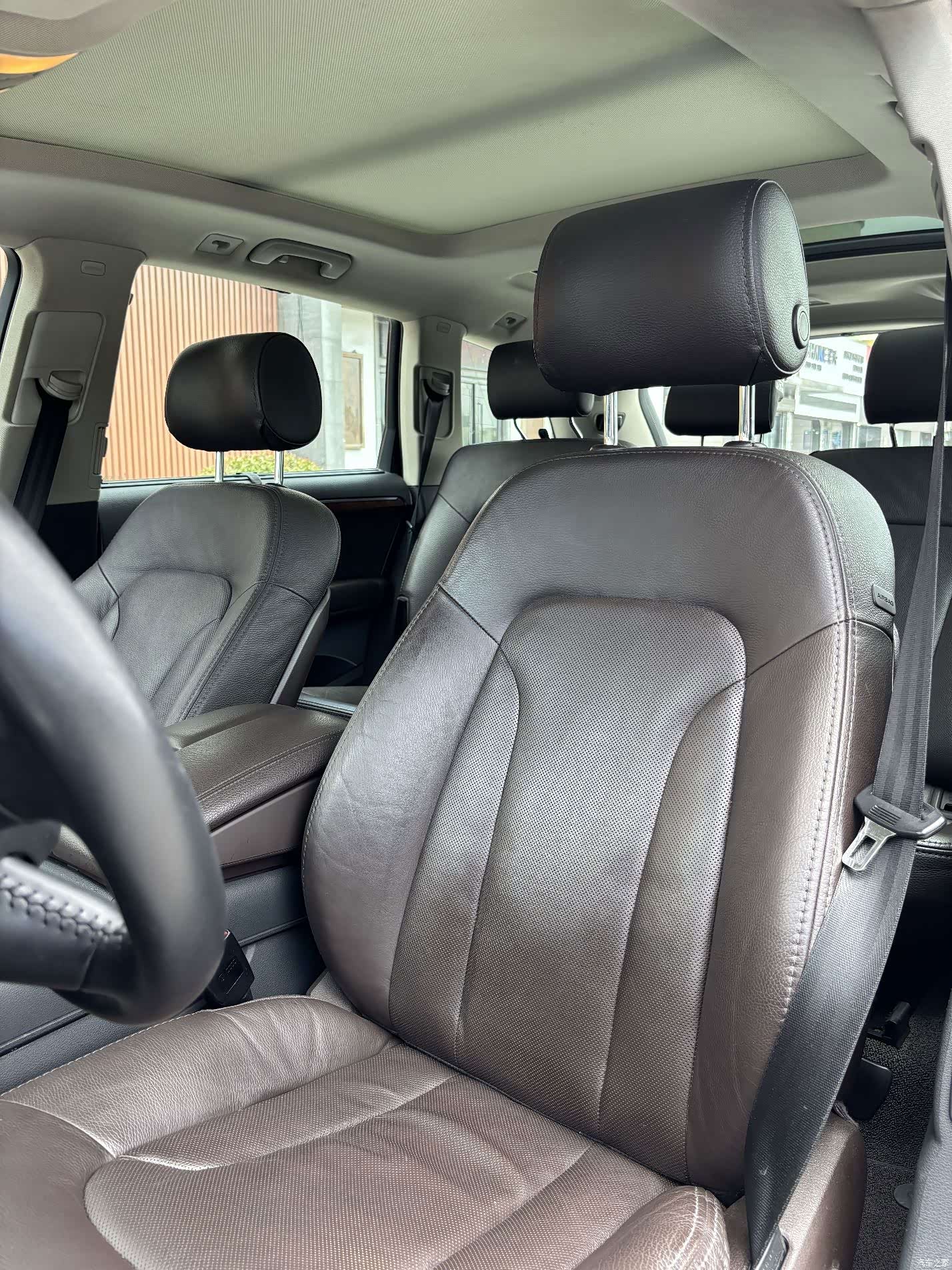 Audi Q7, 2015 9