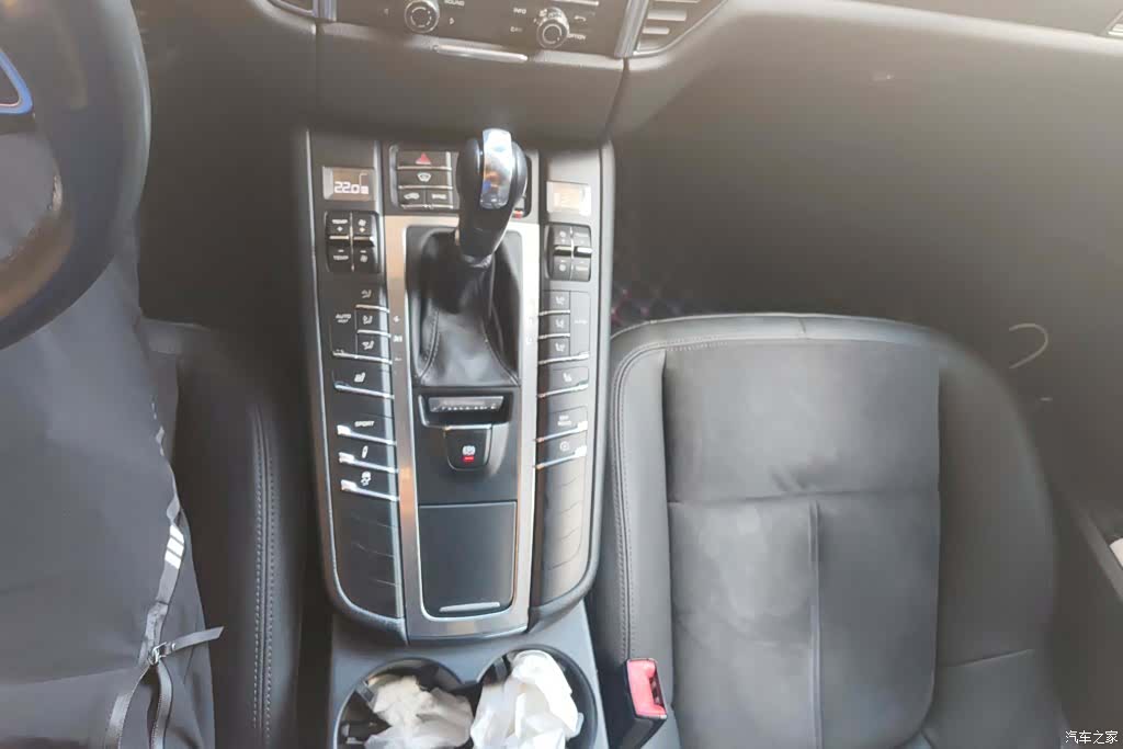 Porsche Macan, 2015 16