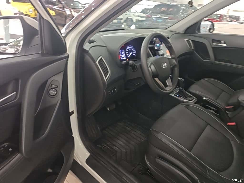 Hyundai ix25, 2016 16