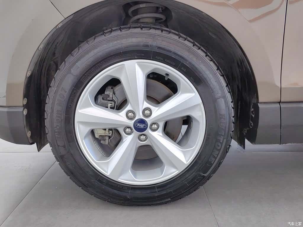Ford Edge, 2016 17
