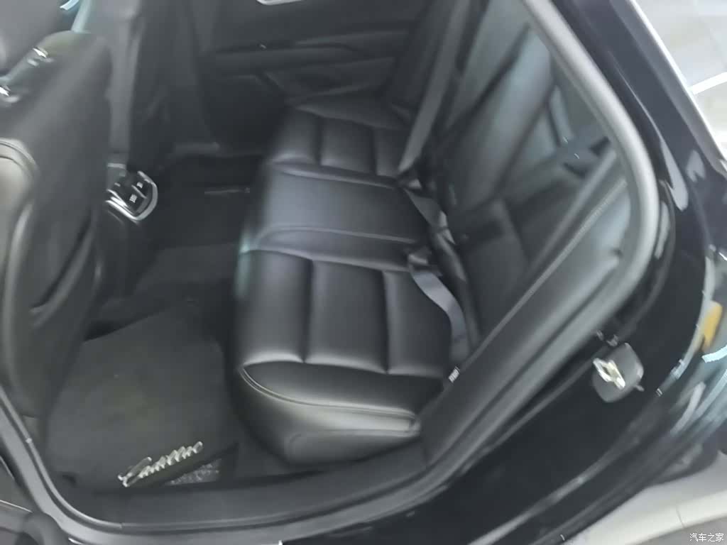 Cadillac XTS, 2019 17