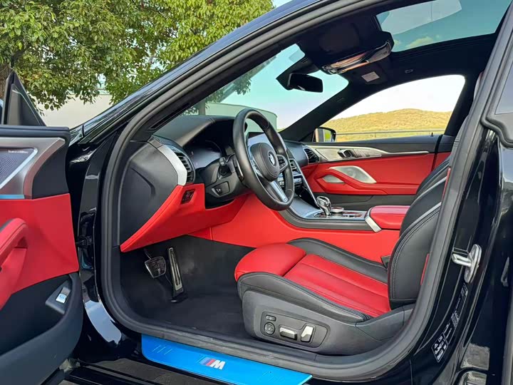 BMW 8 Series 2019 840i xDrive si men Gran Coupe M Sport package