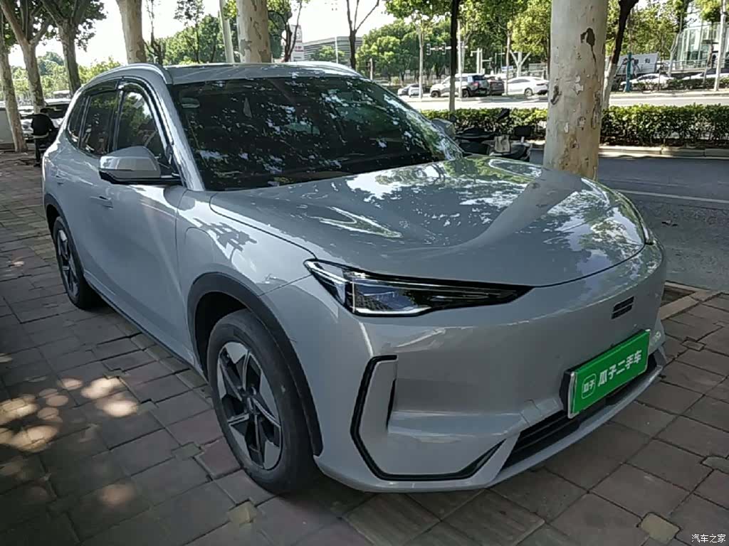Geely Galaxy E5, 2024 4