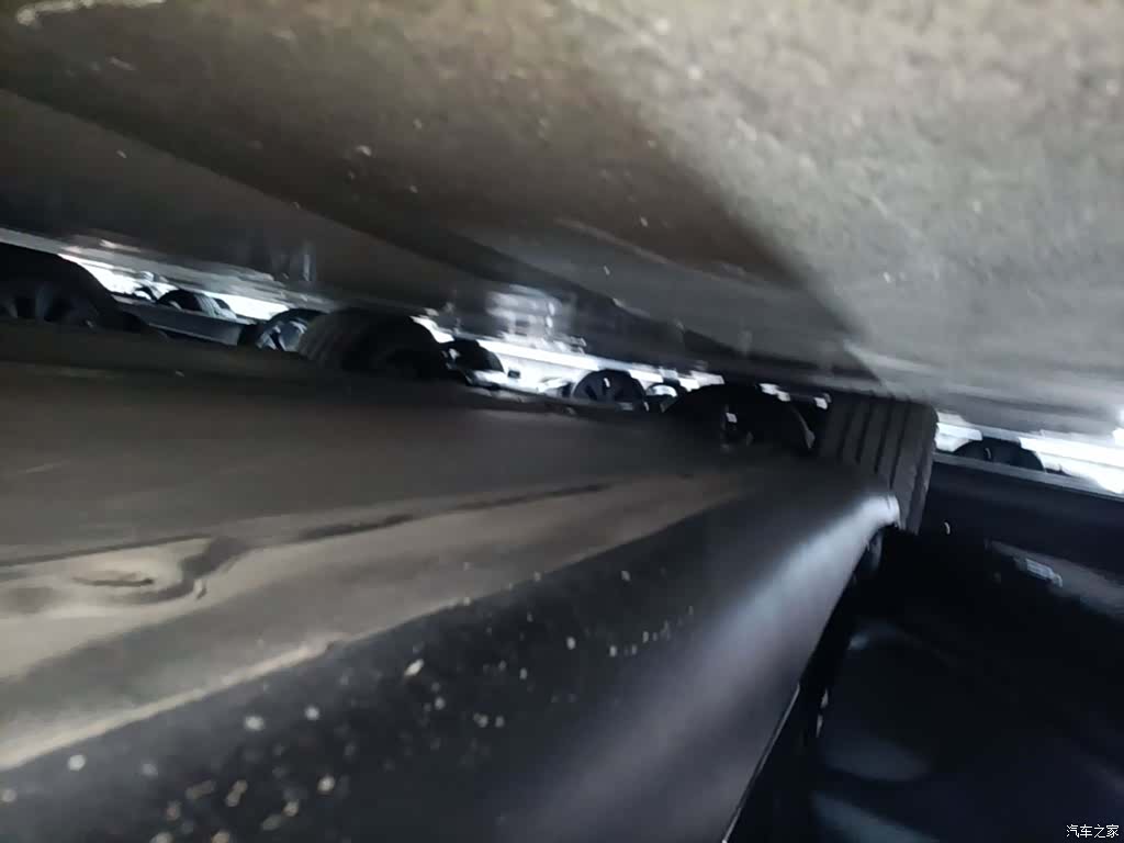 Tesla Model Y, 2025 22