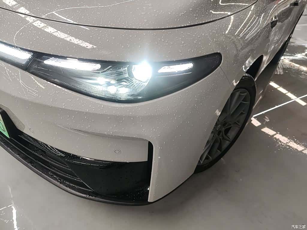 Leapmotor C10, 2025 24