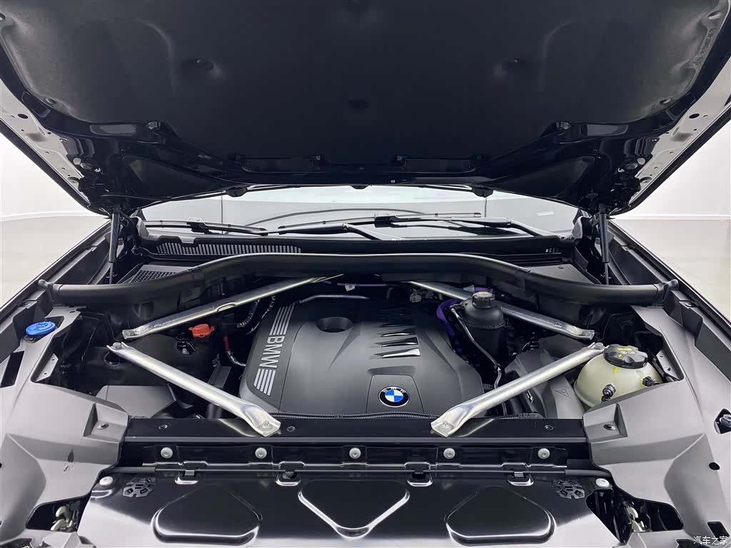 BMW X7, 2023 29