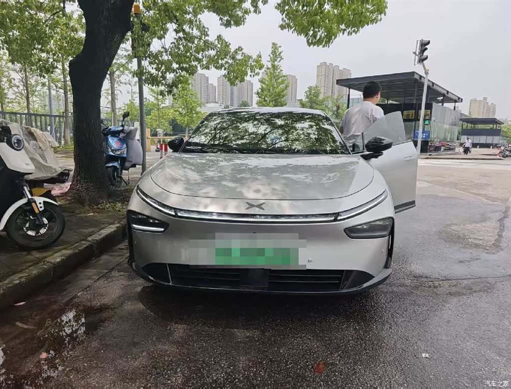 Xpeng P7, 2025 2