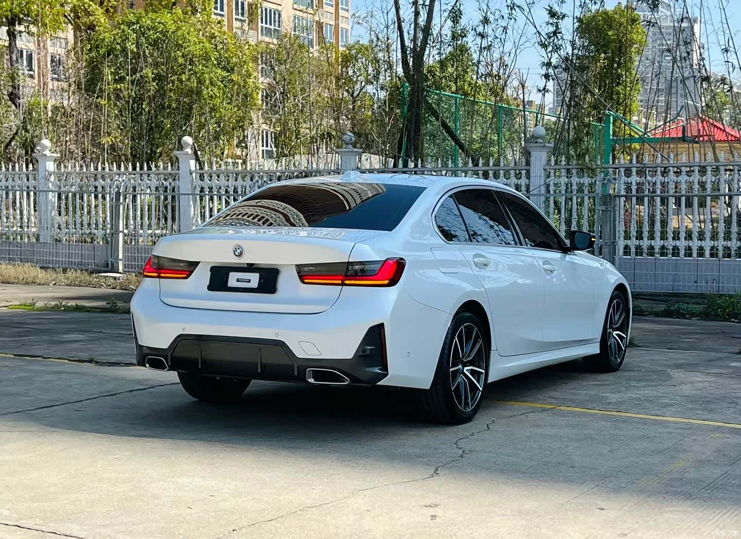 BMW 3 Series, 2024 7