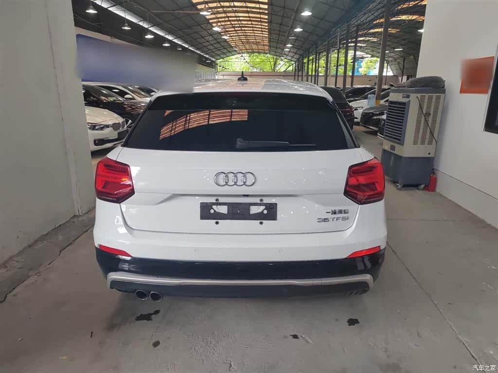 Audi Q2L, 2019 6