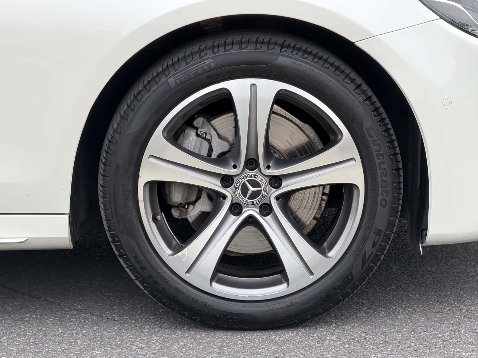 Mercedes-Benz E-Class, 2018 29