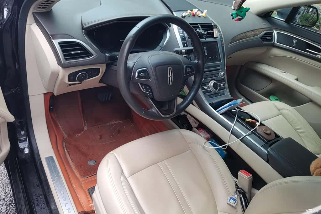 Lincoln MKZ, 2017 12