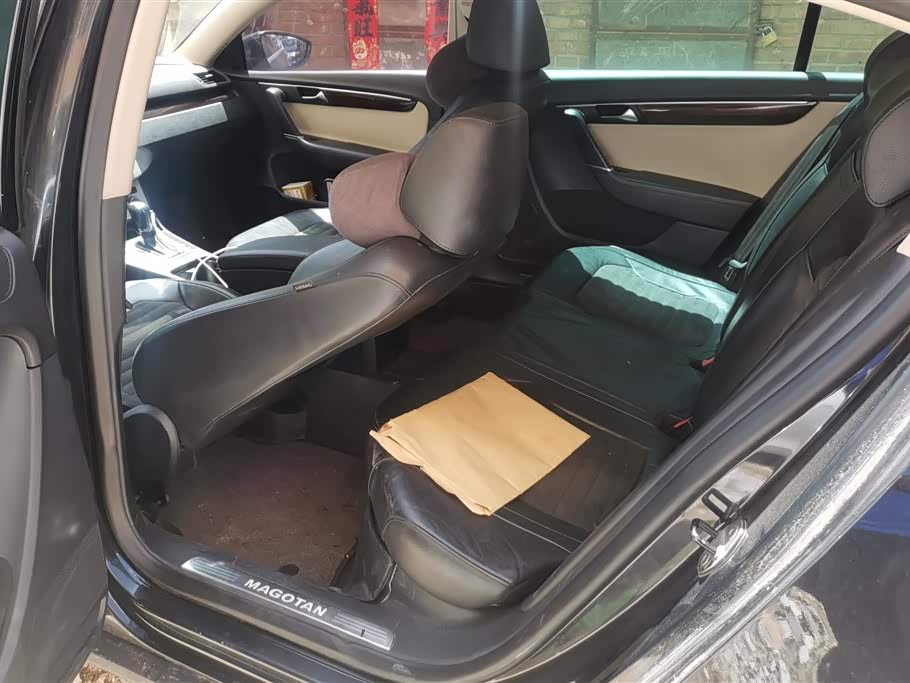 Volkswagen Magotan