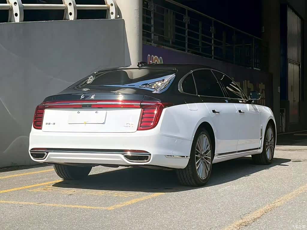 Hongqi H9, 2024 все фото