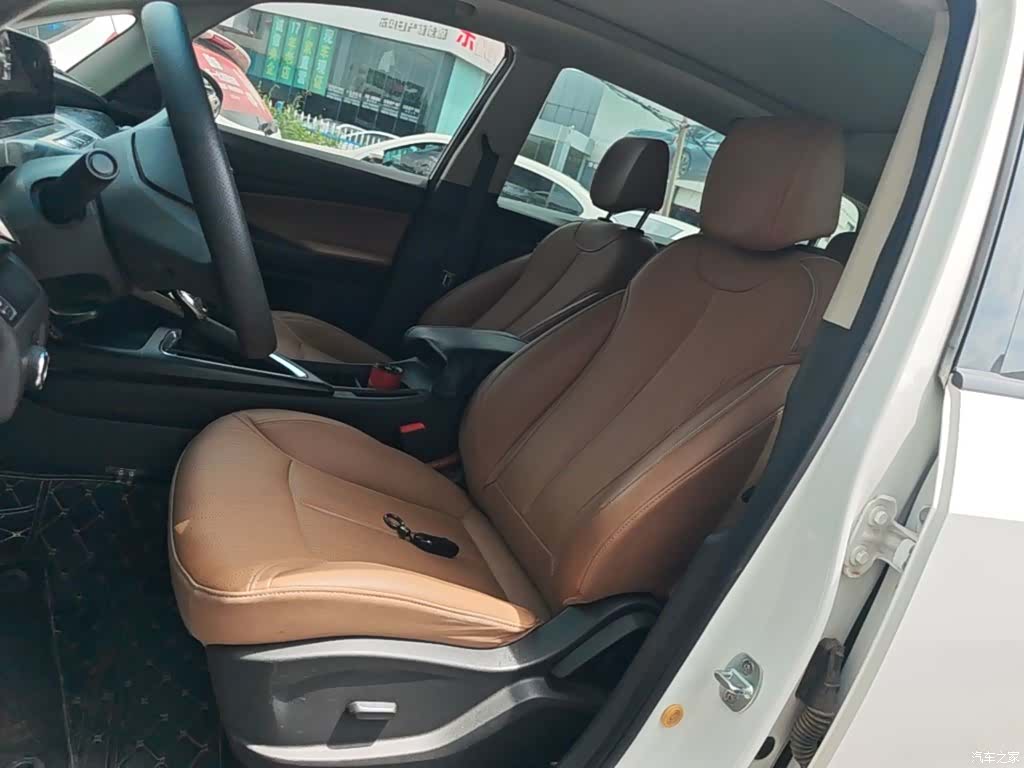 Buick GL6, 2021 15