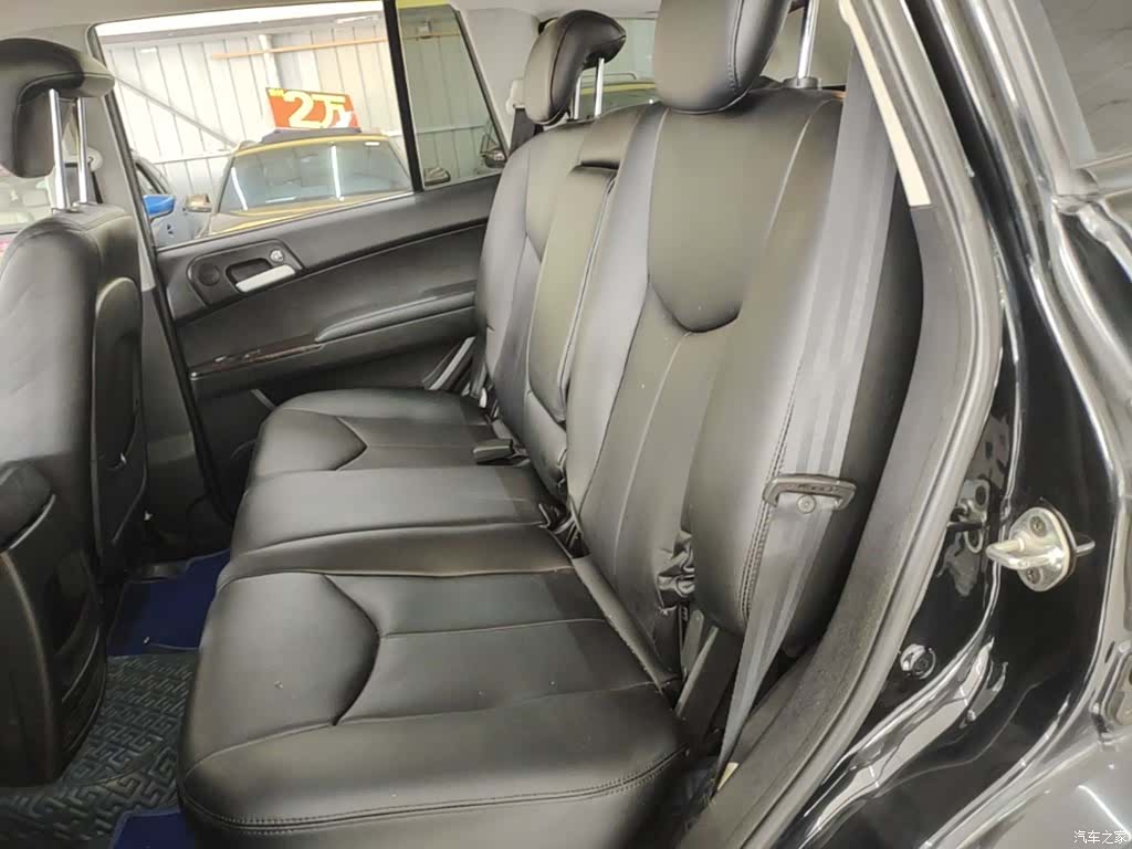 Roewe W5, 2016 17