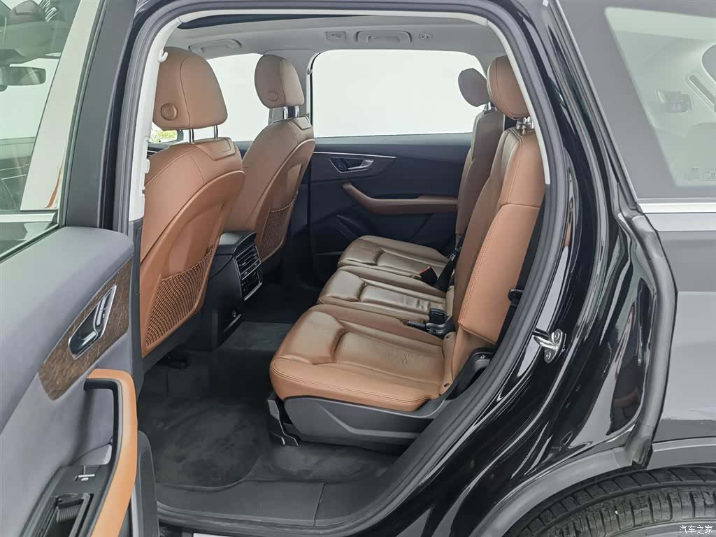 Audi Q7, 2021 15