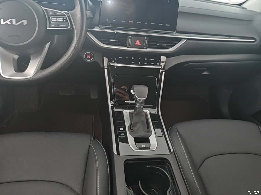 Kia K3, 2022 9