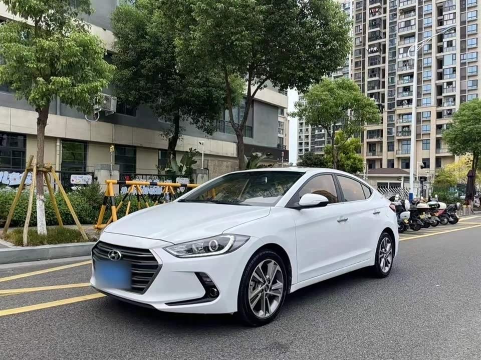 Hyundai Lead