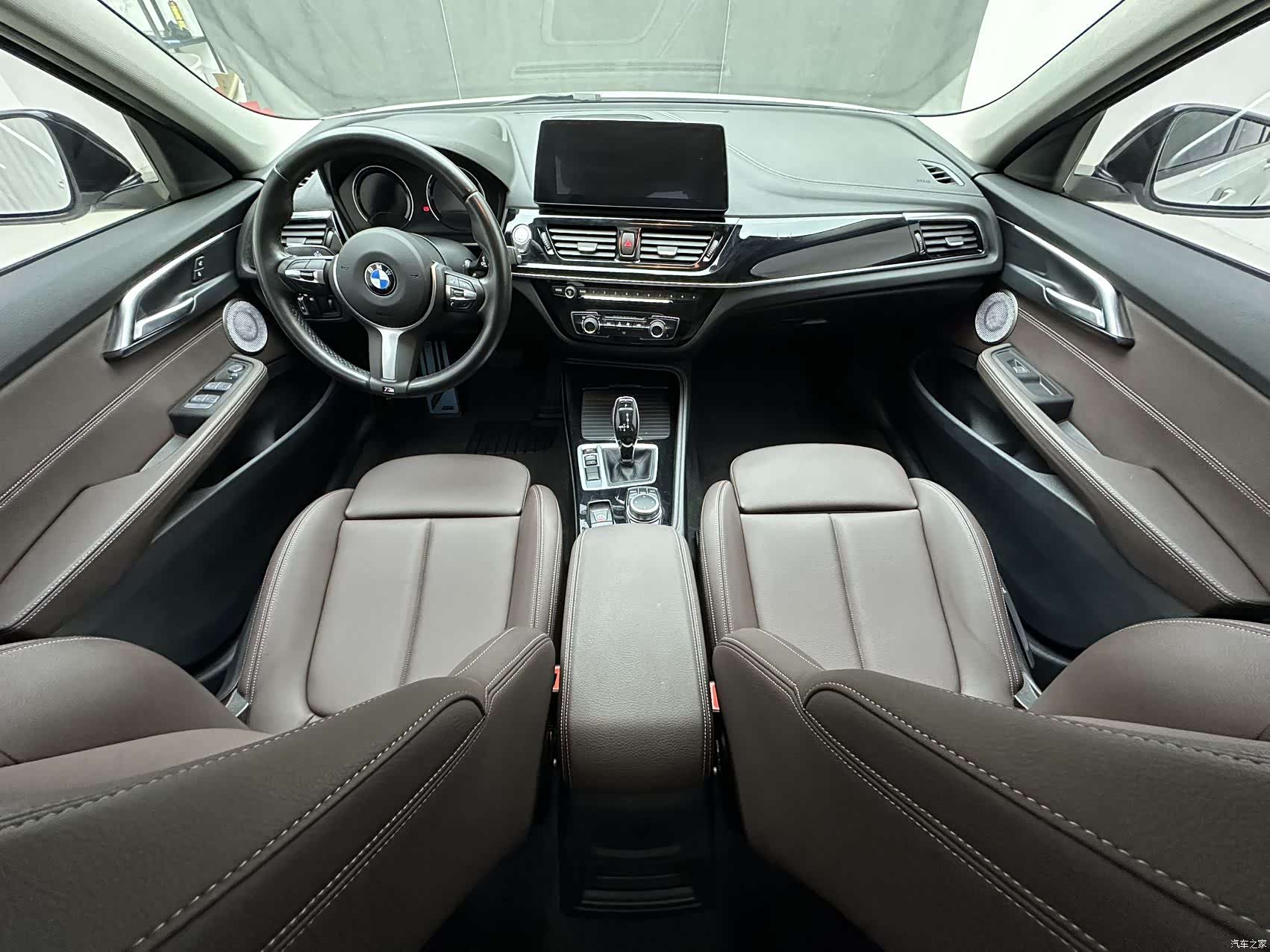 BMW 1 Series, 2022 11