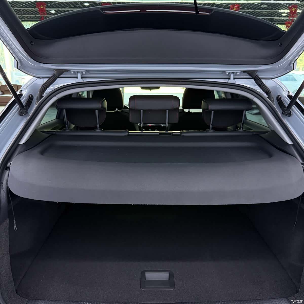 Audi Q2L, 2022 17