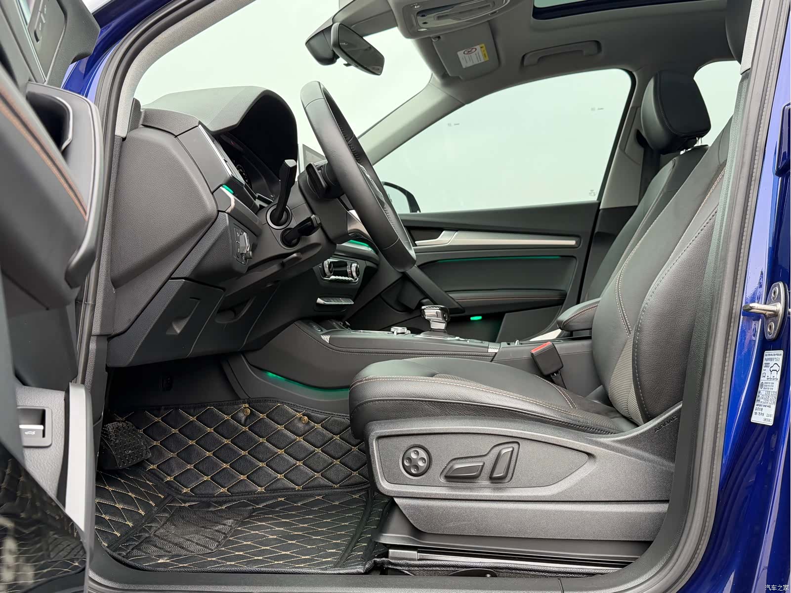 Audi Q5L, 2019 9