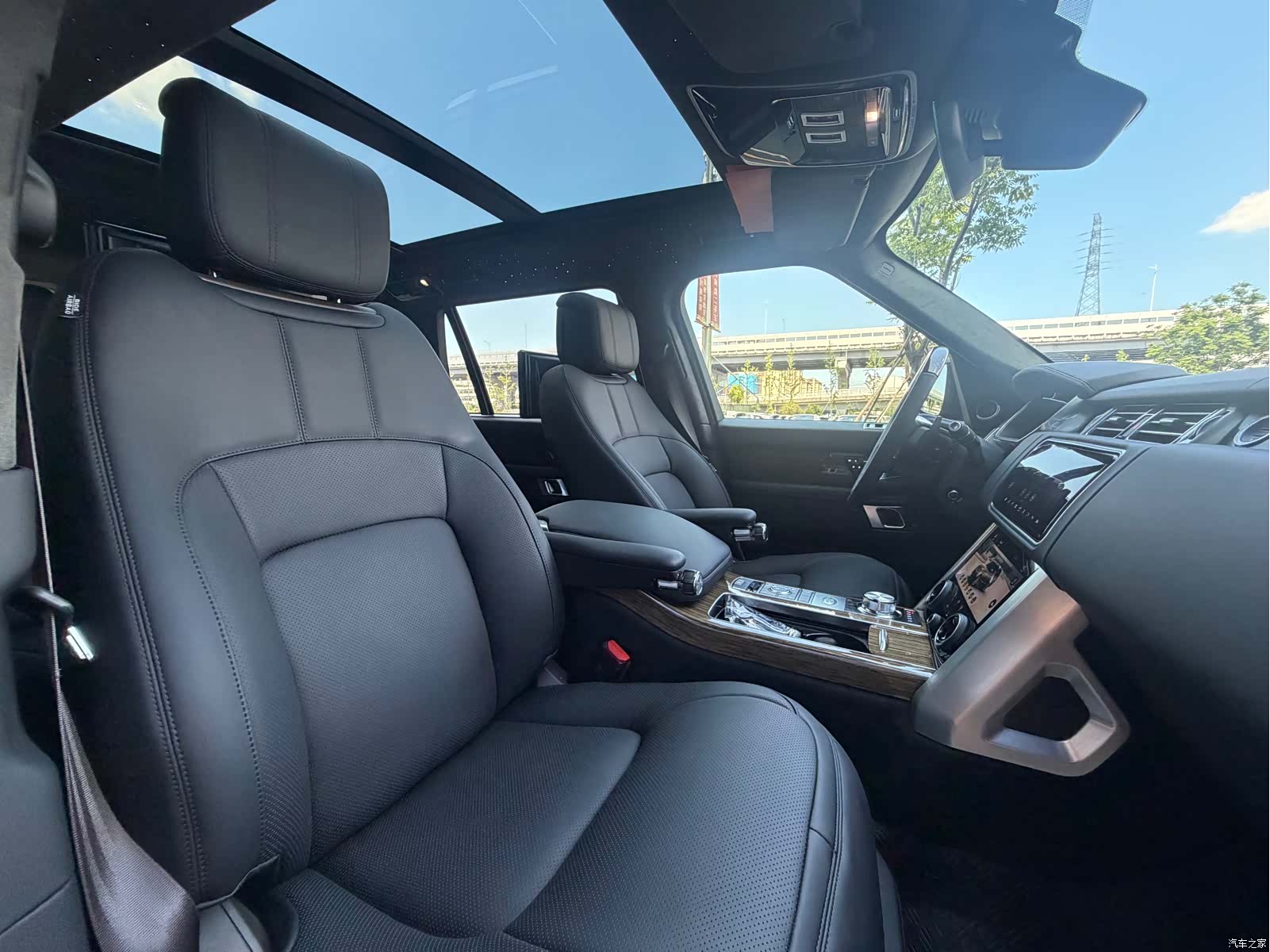 Land Rover Range Rover, 2019 16