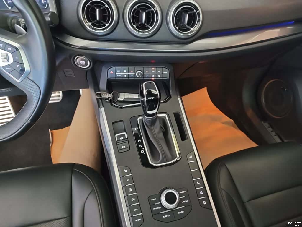 WEY VV5, 2018 14