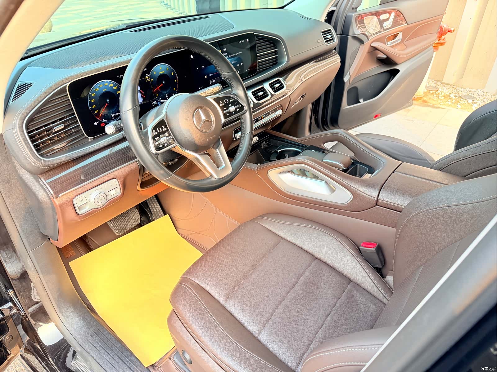 Mercedes-Benz GLE, 2023 4