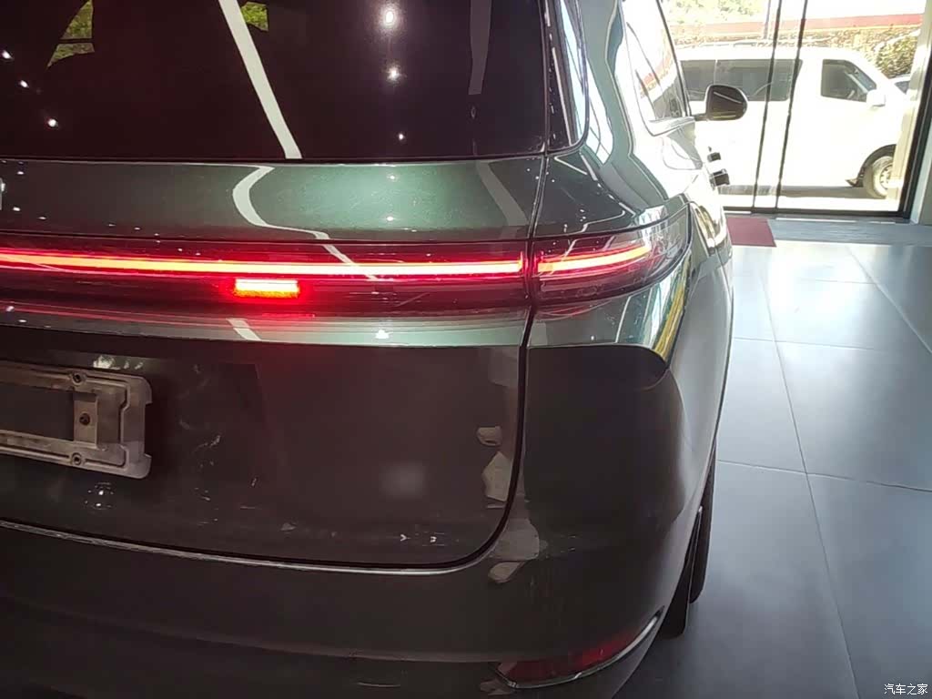 Li Auto L9, 2024 8