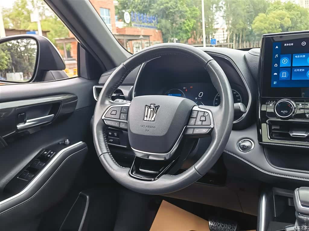 Toyota Crown, 2024 13
