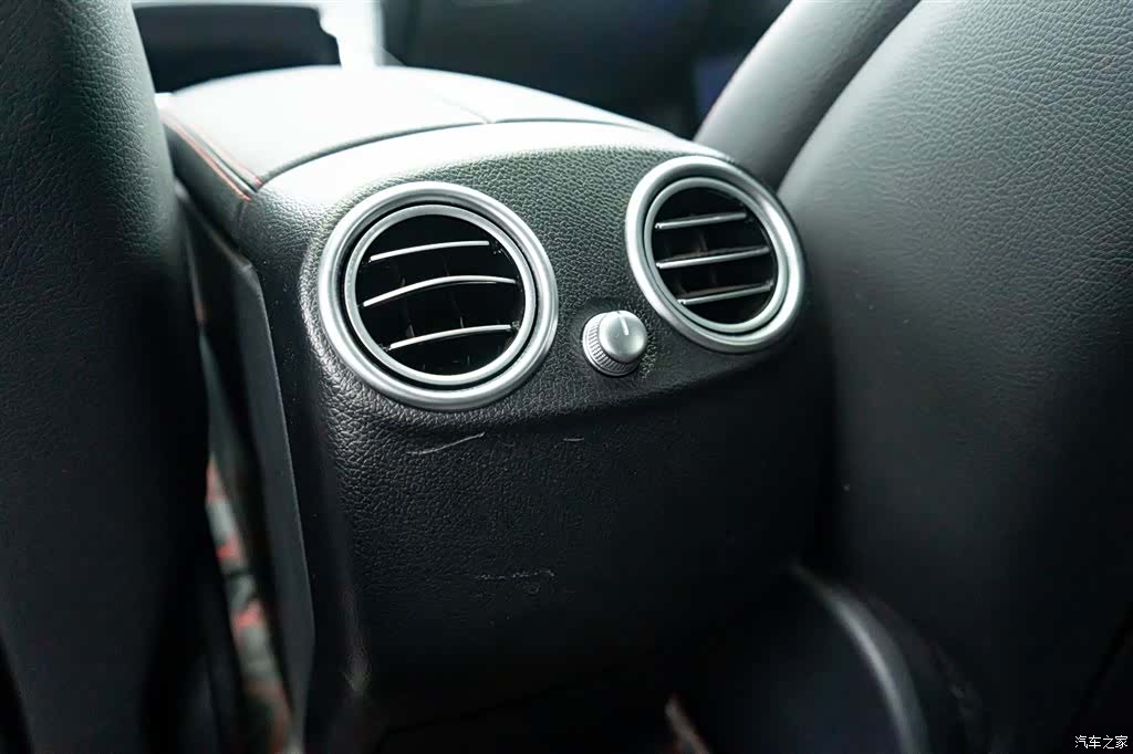 Mercedes-Benz GLC, 2021 24