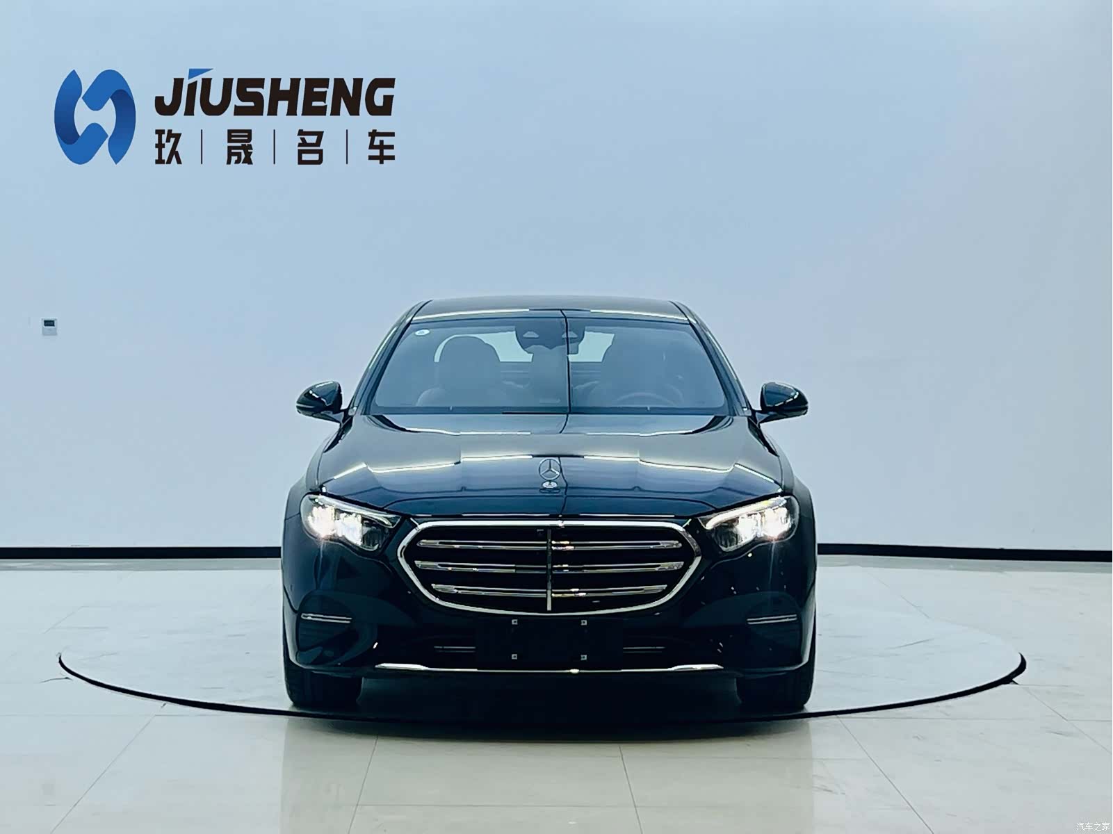 Mercedes-Benz E-Class, 2024 3