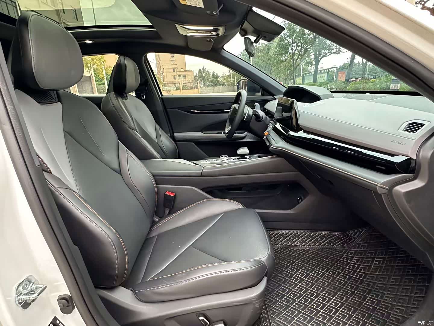 Changan UNI-V, 2022 6