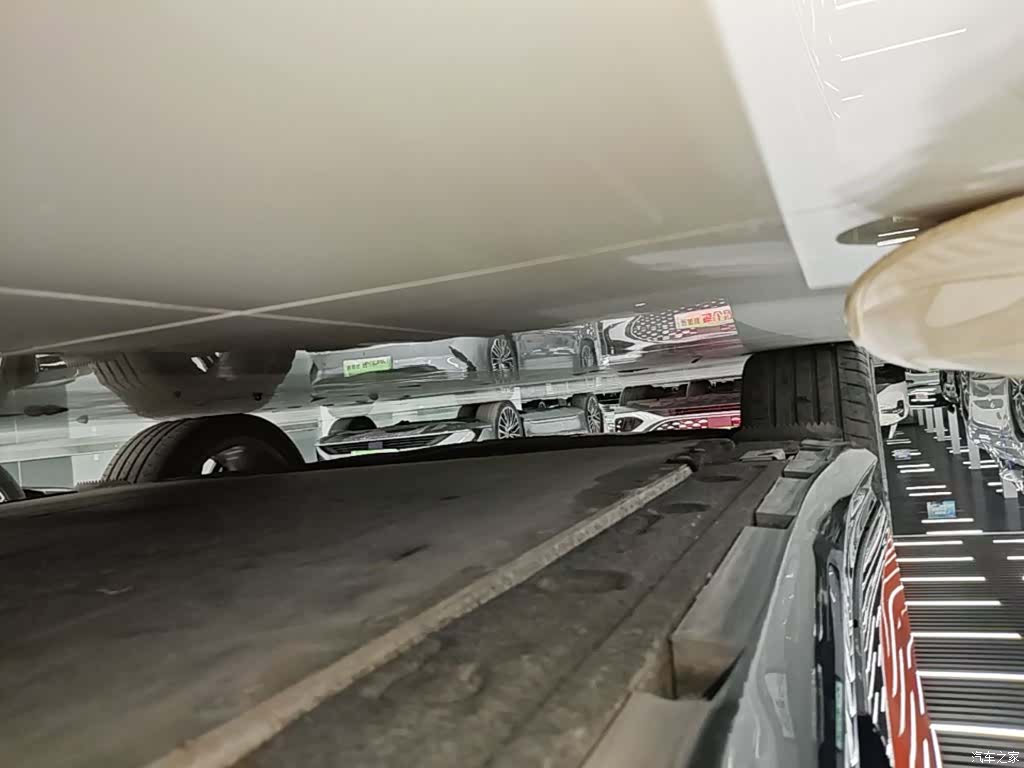 BYD Han, 2025 21