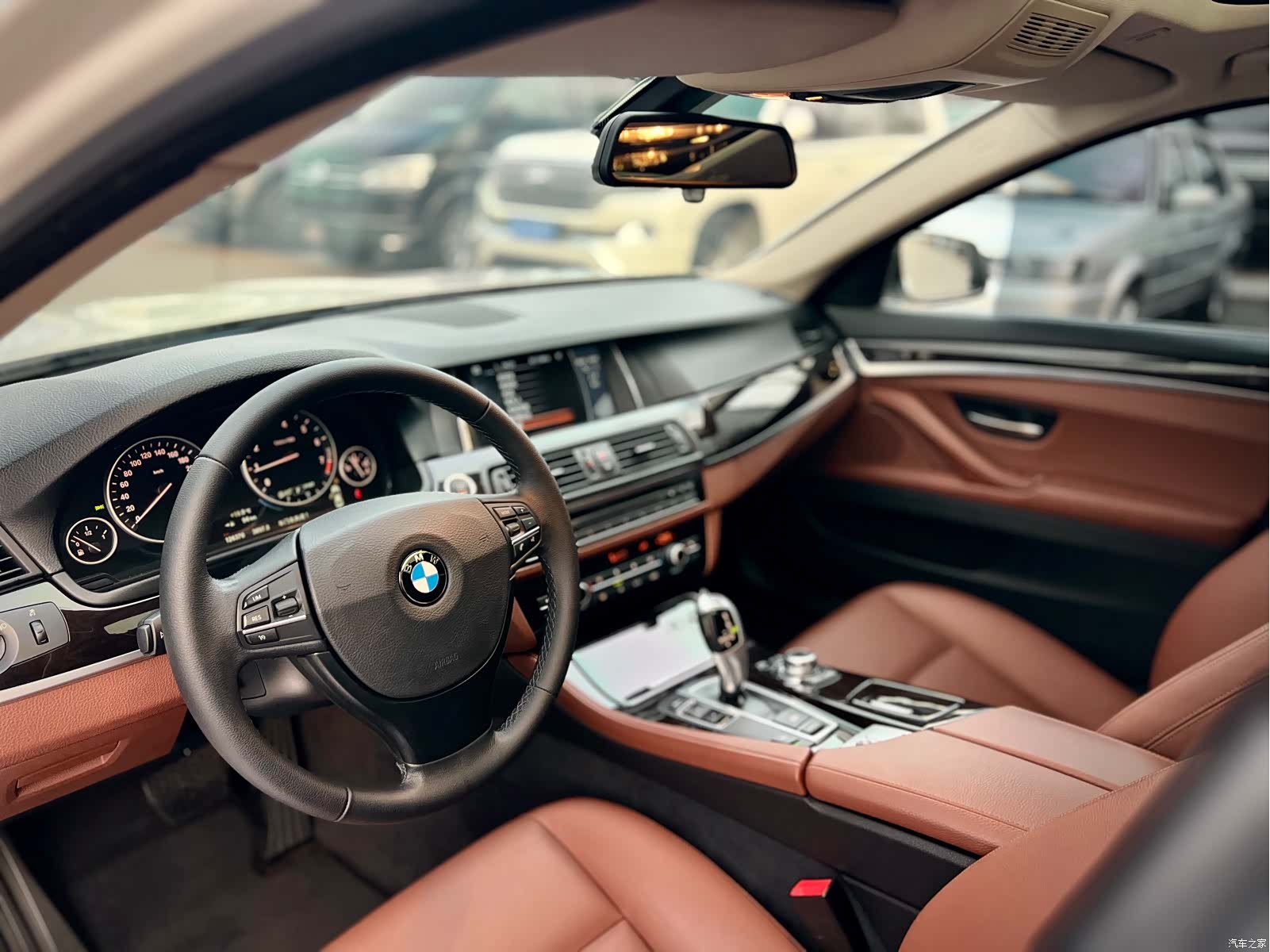 BMW 5 Series, 2015 9