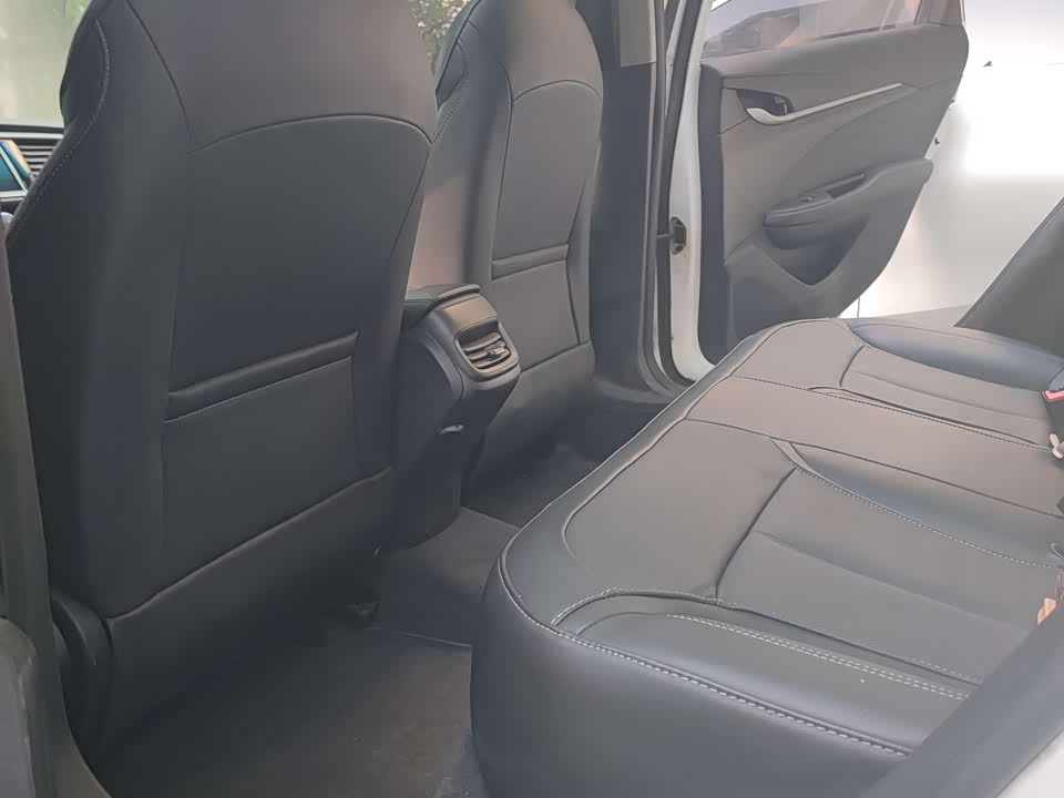 Buick Yinglang