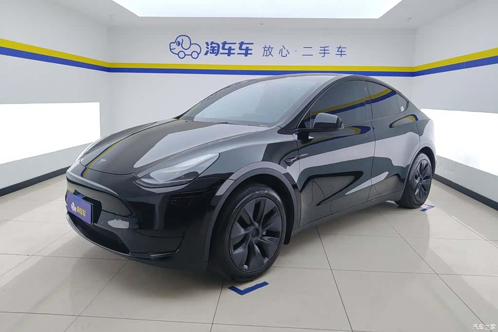 Tesla Model Y, 2024 1