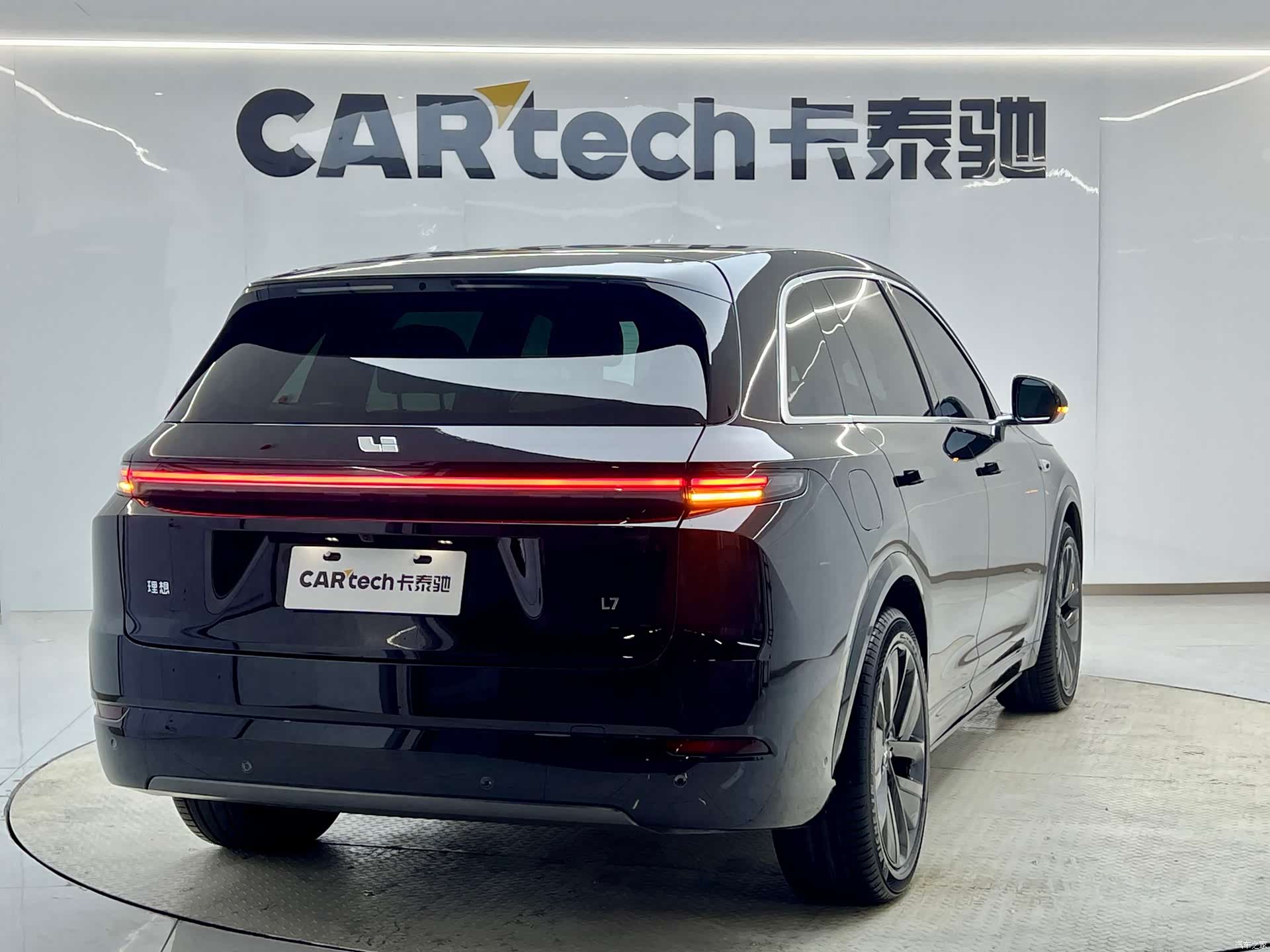 Li Auto L7, 2025 все фото
