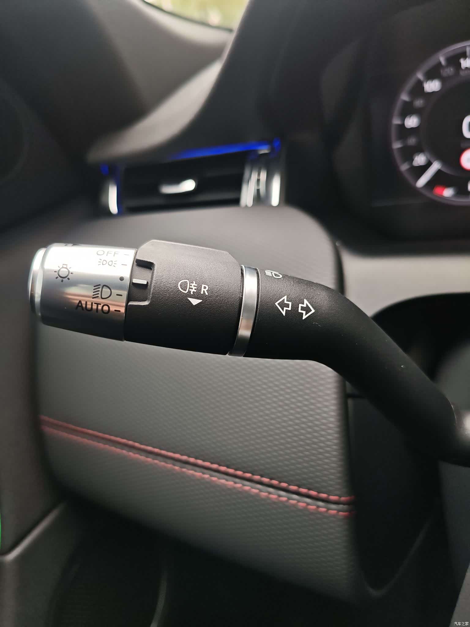 Land Rover Discovery, 2021 14