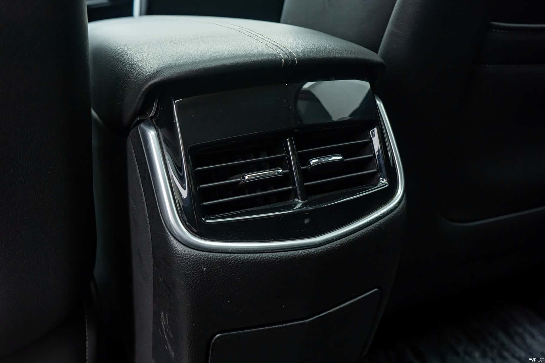 Cadillac XTS, 2019 17