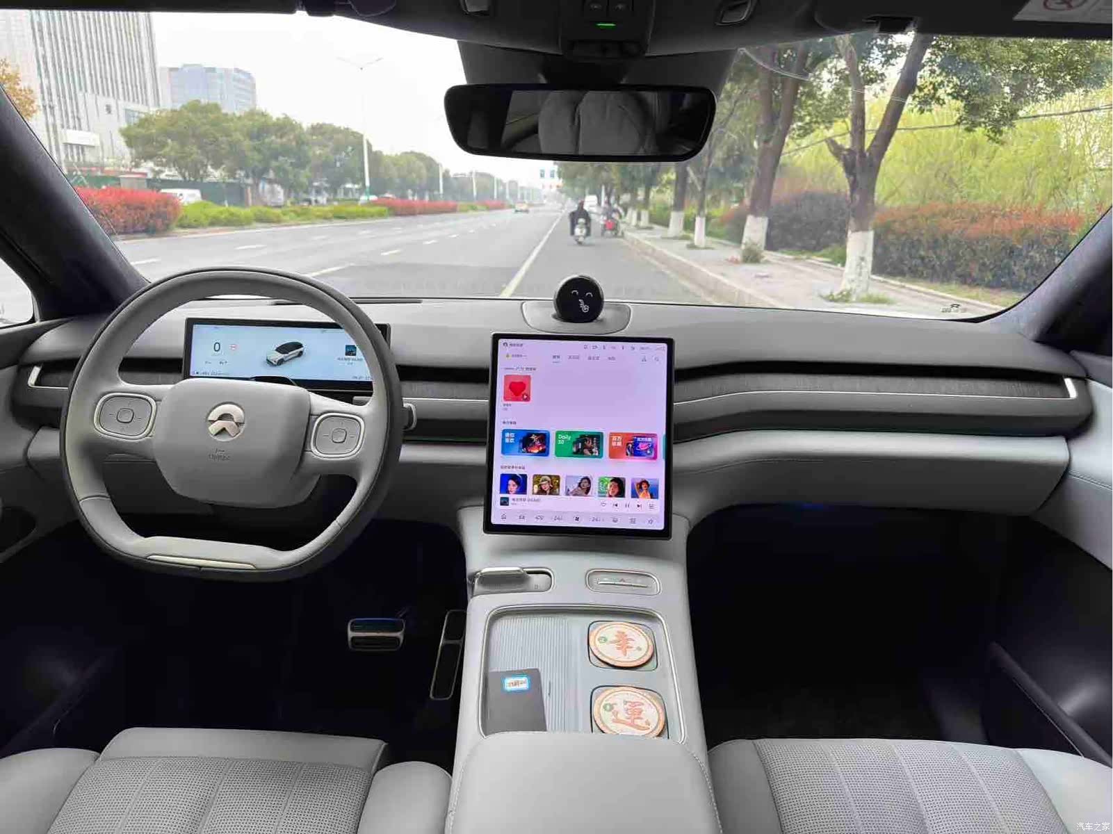 NIO ES8, 2024 10