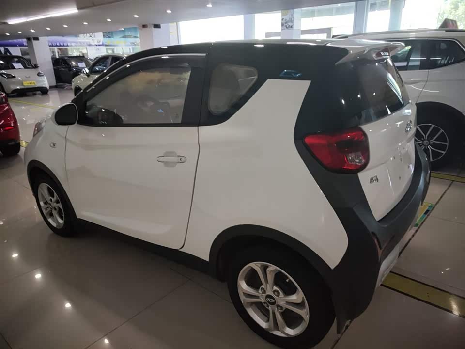 Chery Little ant Chery Little ant