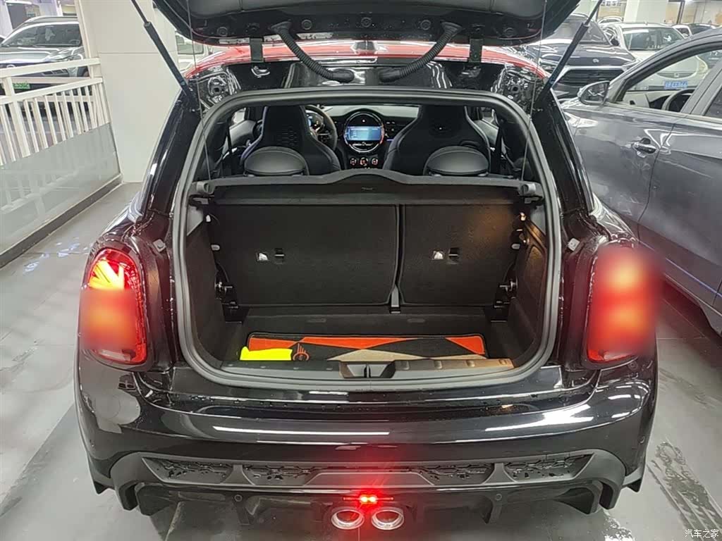 Mini Cooper, 2022 19
