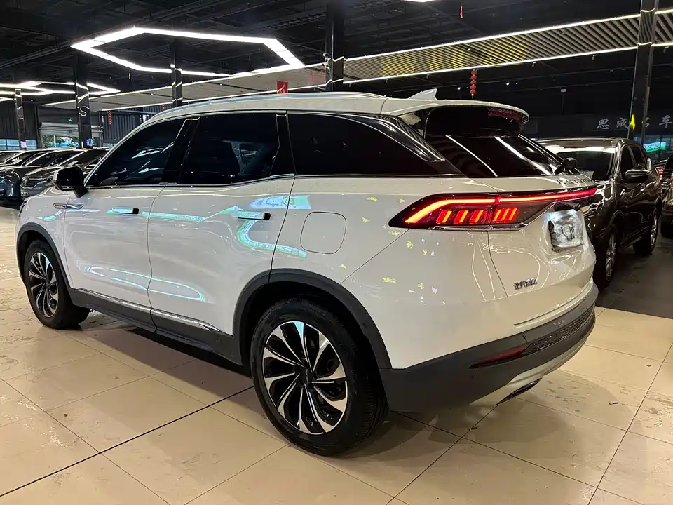 BAIC Beijing X7