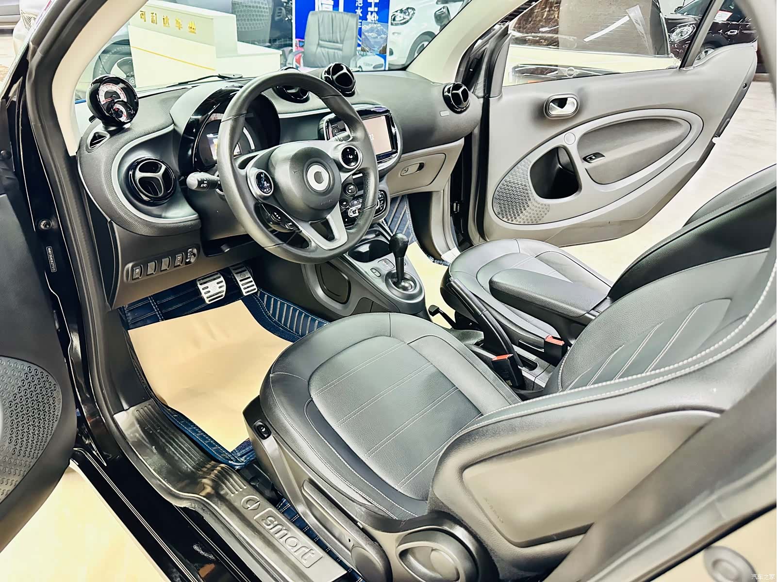 Smart Fortwo, 2018 15