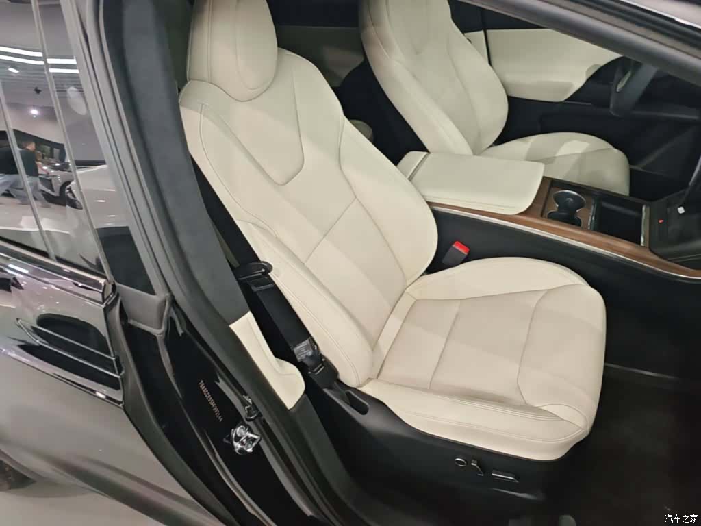Tesla Model X, 2023 20