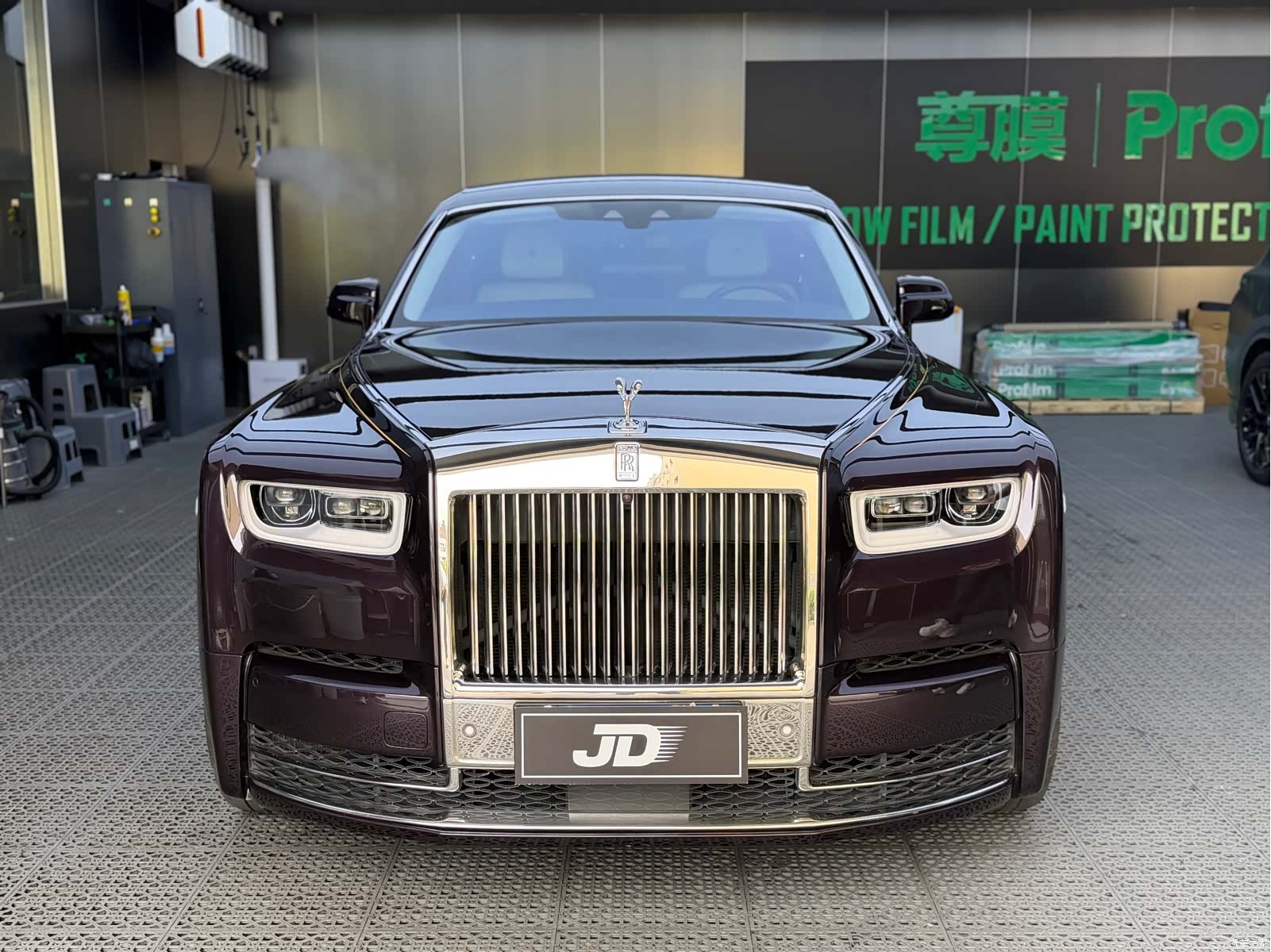 Rolls-Royce Phantom, 2019 2