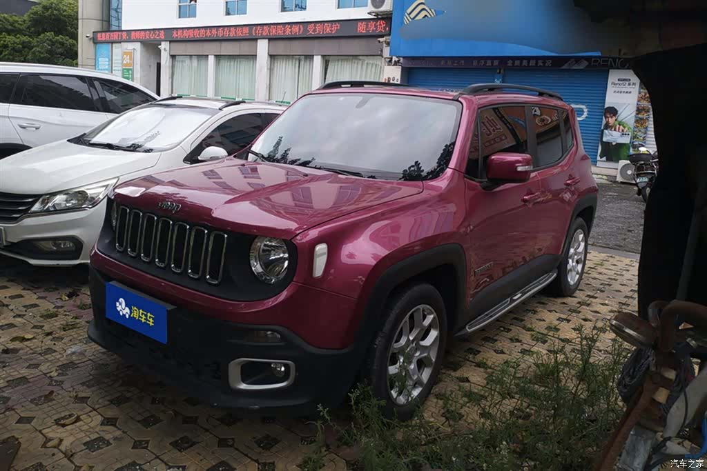 Jeep Renegade, 2017 1