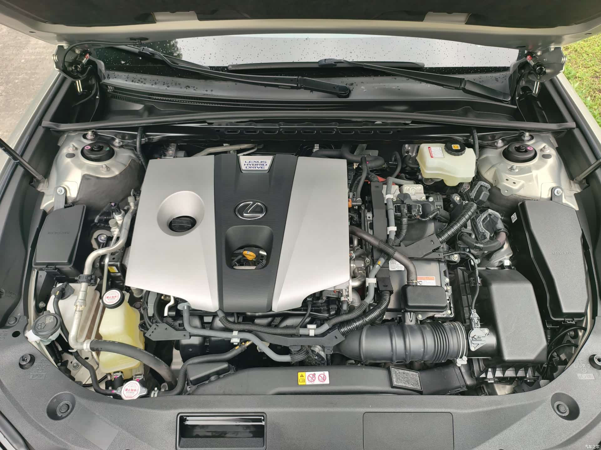 Lexus ES, 2019 29